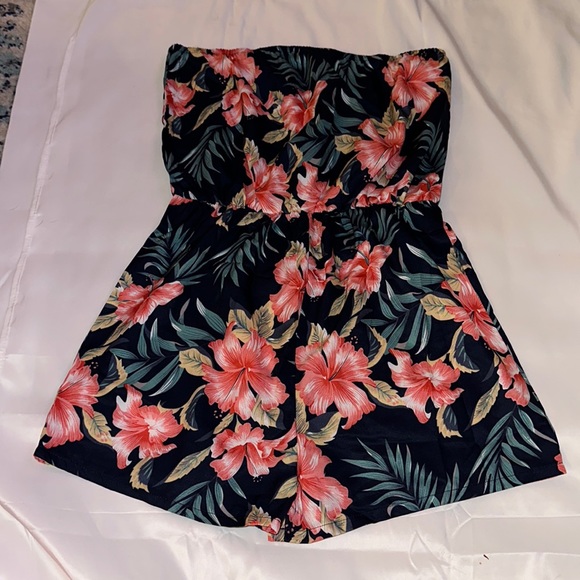 Strapless romper - Picture 5 of 5